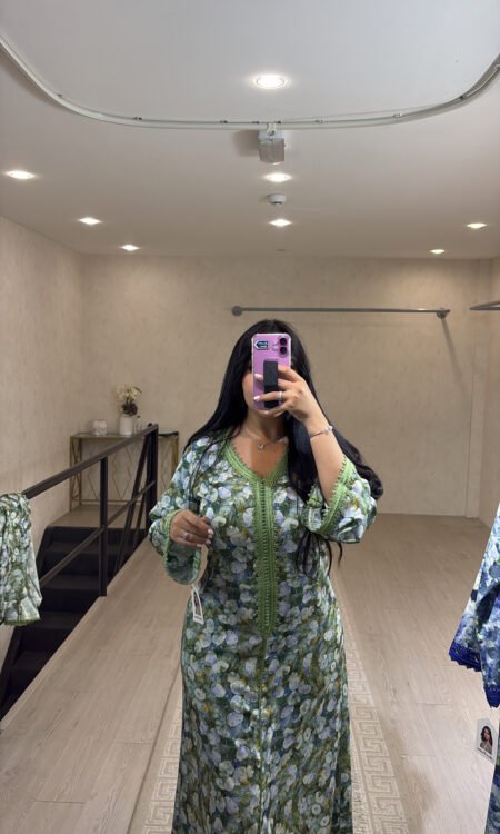 Ready to wear | تسليم الفوري