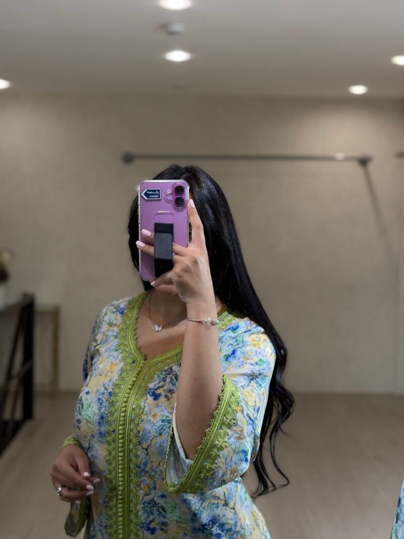Ready to wear | تسليم الفوري