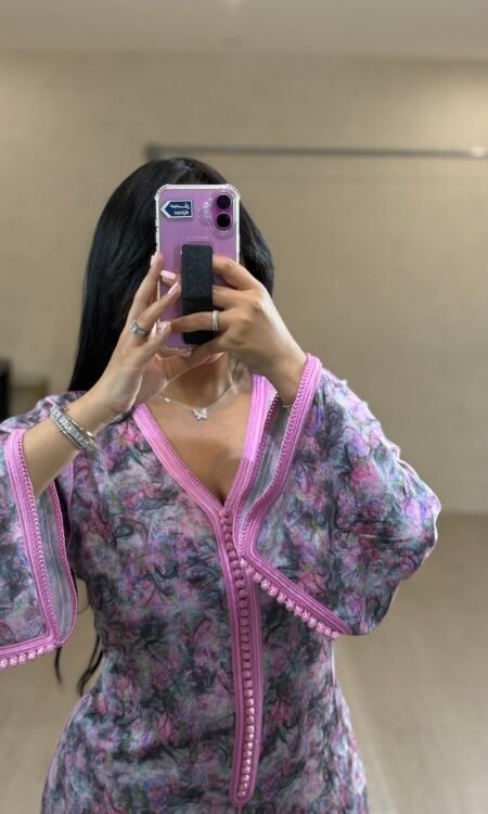 Ready to wear | تسليم الفوري