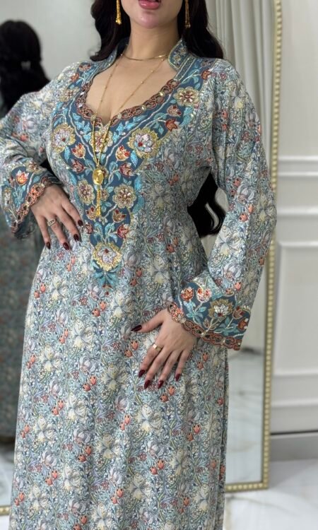 Ready to wear | تسليم فوري