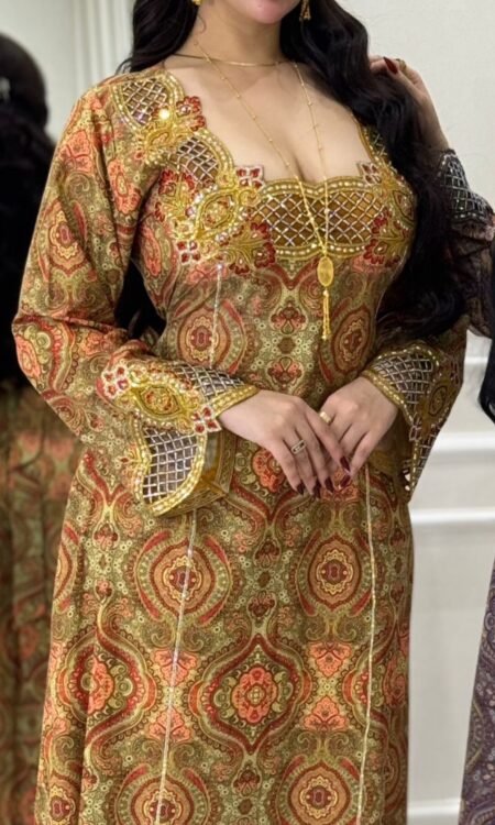 Ready to wear | تسليم فوري