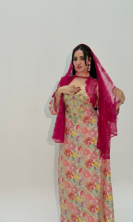 Ready to wear | تسليم فوري