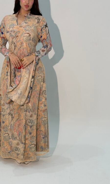 Ready to wear | تسليم فوري