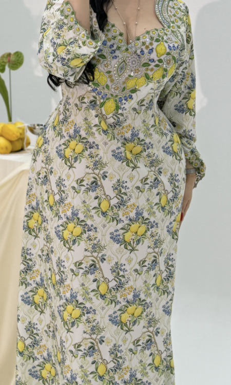 Ready to wear | تسليم فوري
